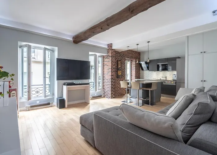 Room In Apartment - Cosy Place In The Hear Of Paris