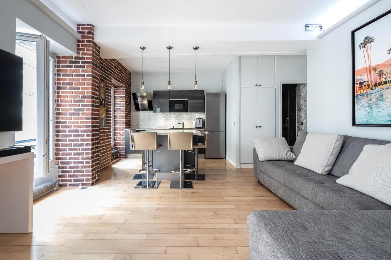 In - Cosy Place In The Hear Of Paris