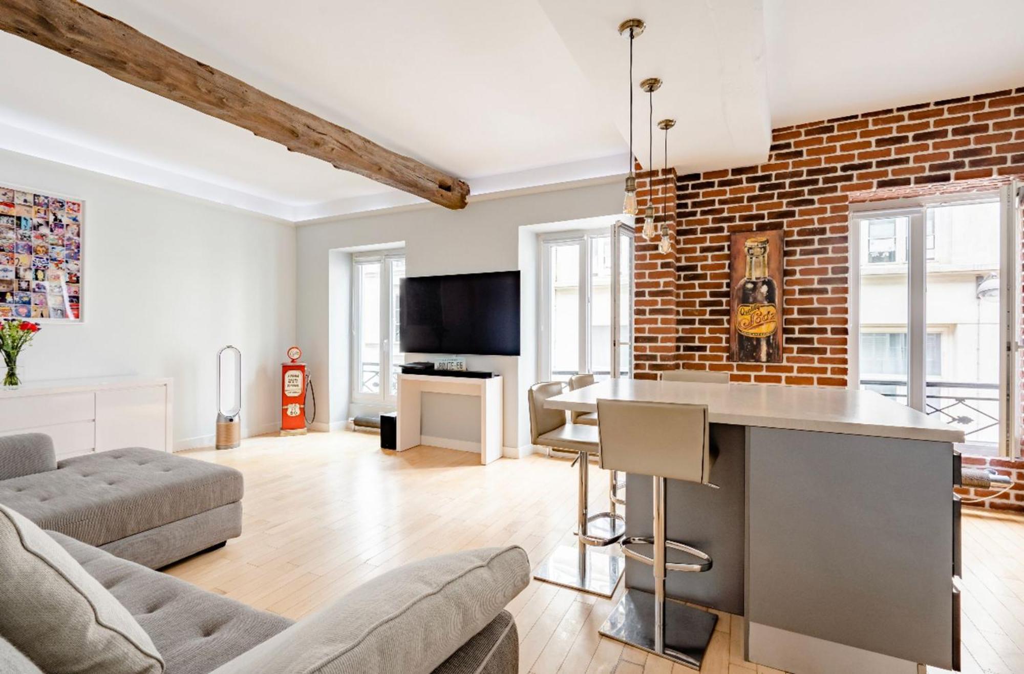 Guest house In - Cosy Place In The Hear Of *